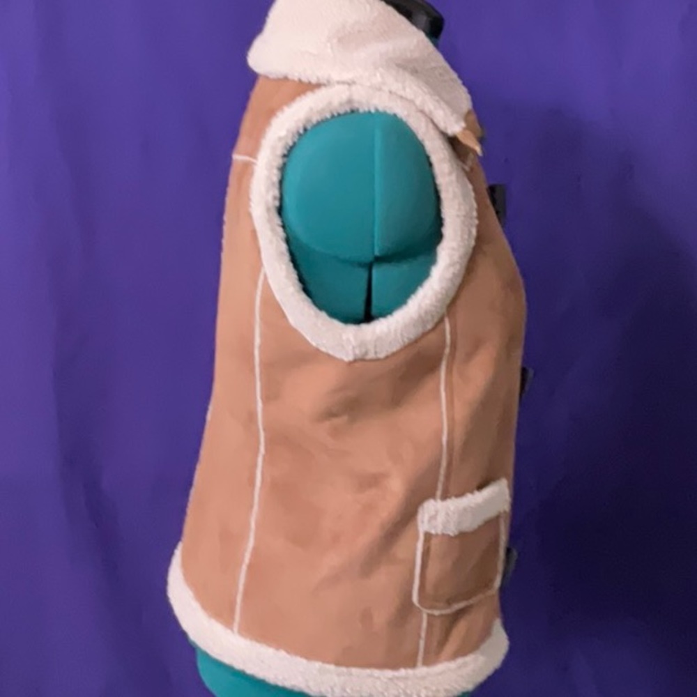 Ruff Hewn women’s suede/faux shearling vest, size large - Picture 2 of 9